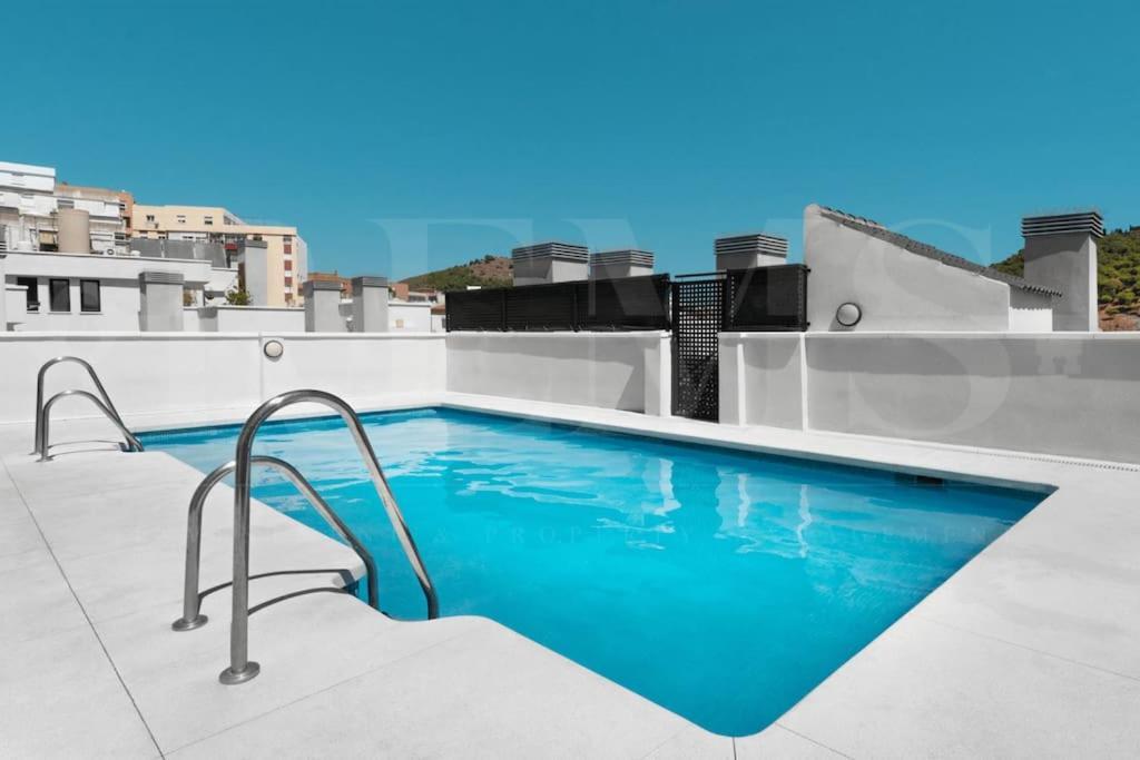 Relaxing Apartment With Parking In The Center By Rems Málaga Eksteriør bilde