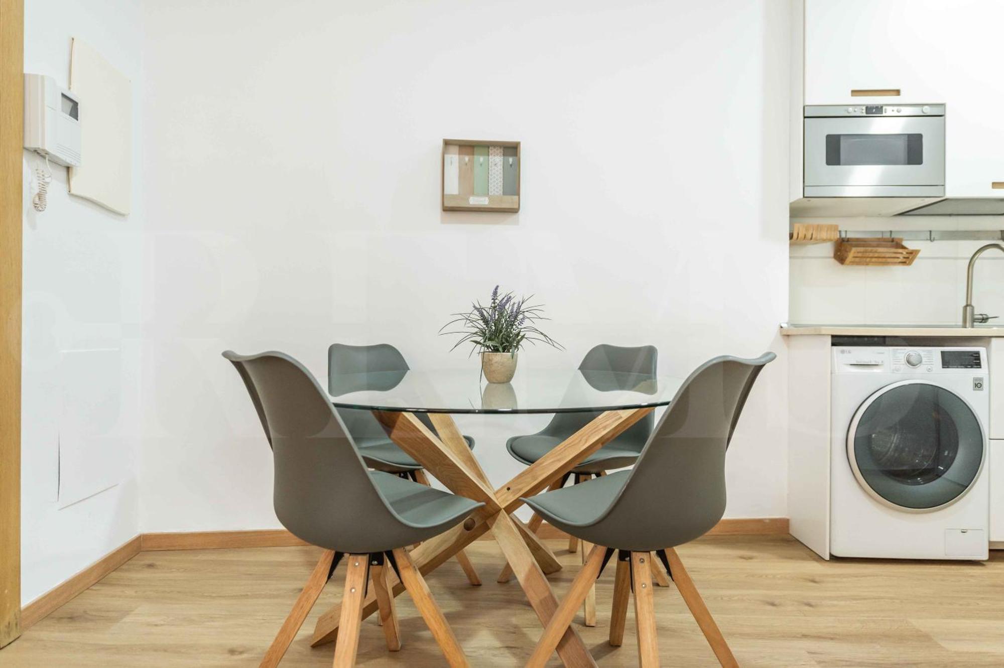 Relaxing Apartment With Parking In The Center By Rems Málaga Eksteriør bilde